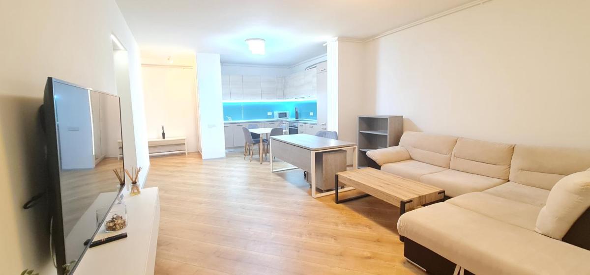 Luxury Pipera - Housity