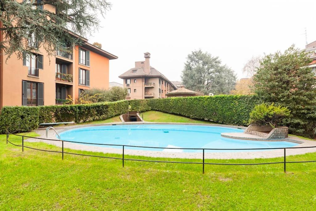 Milano San Siro Stadium Rho Fair Pool Garden WiFi - Housity