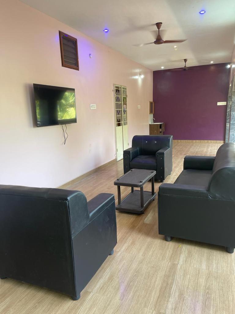 River view service apartment 2bhk - Housity