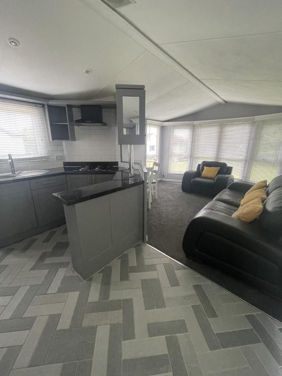 The Winchester Chalet by Sasco - Housity