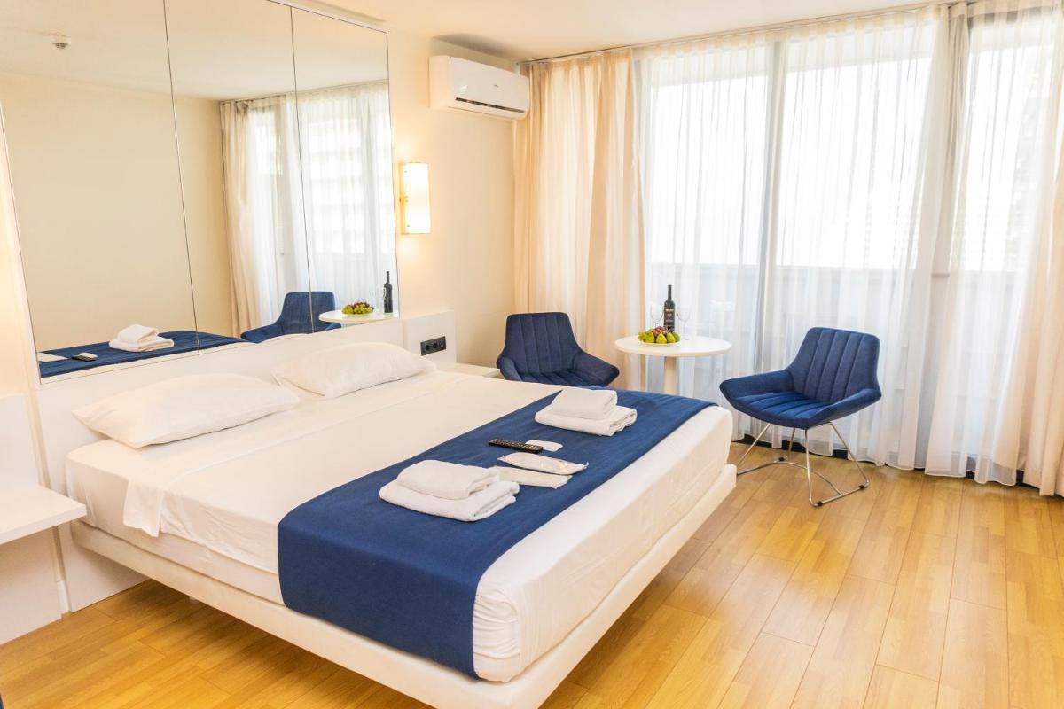 BATUMI MARINA - Orbi Apartment 4131 - Housity
