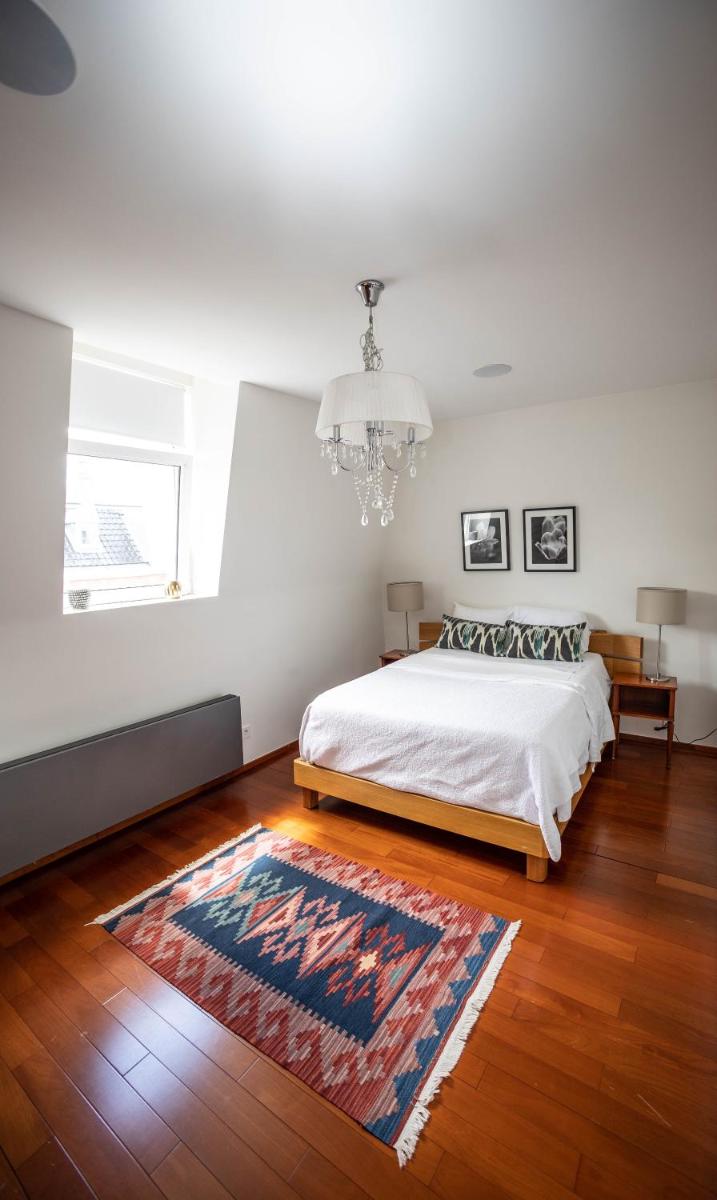 Houzzing - Housity
