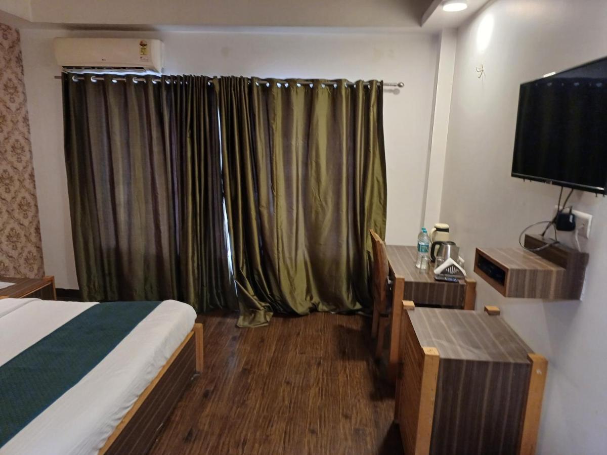 Hotel Park Residency - Hizvo