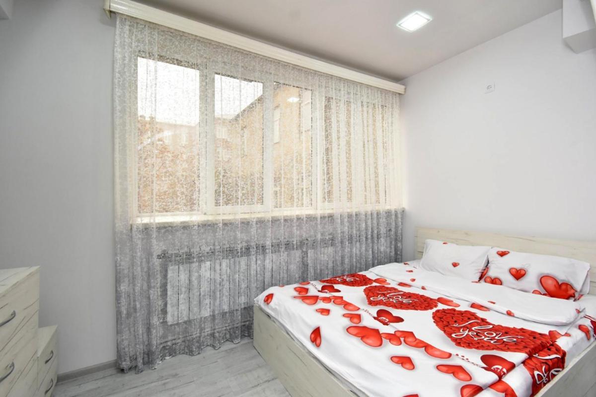 2 комнатная квартира близко к центру - Housity
