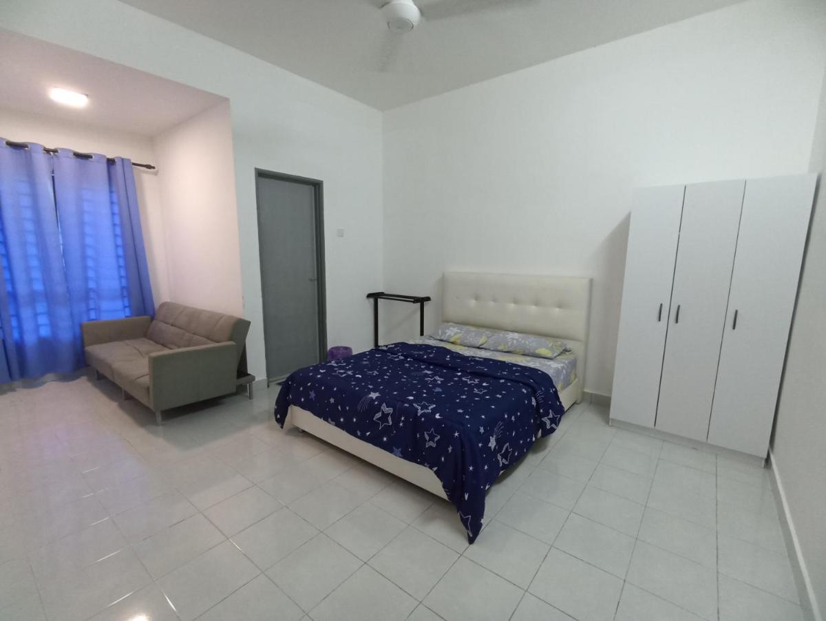 Aisya Homestay Bajet Karak Setia - Housity