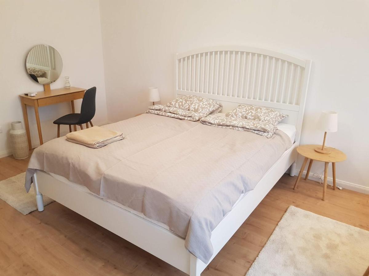 Kislakás Esztergomban - Housity