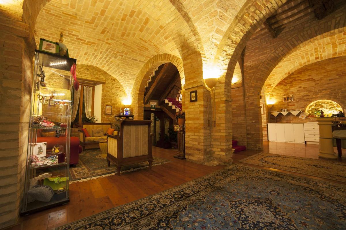 La Luma Hotel - Housity