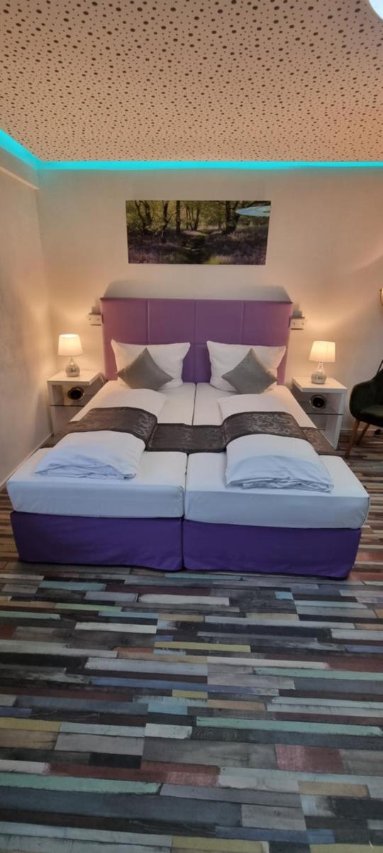 Studio-Apartment ' Andrei 1 ' - Neu in Neuburg an der Donau - Housity