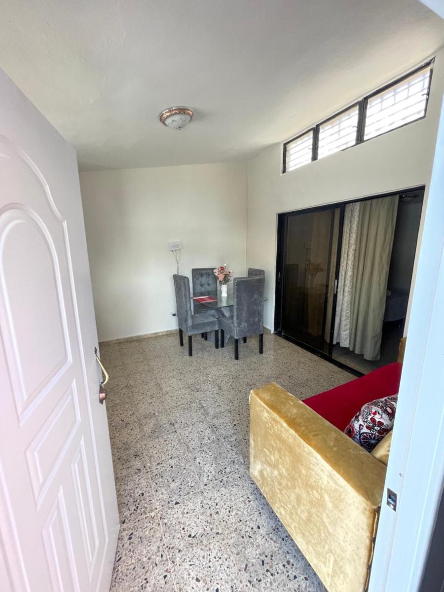 2cristian suit - Housity