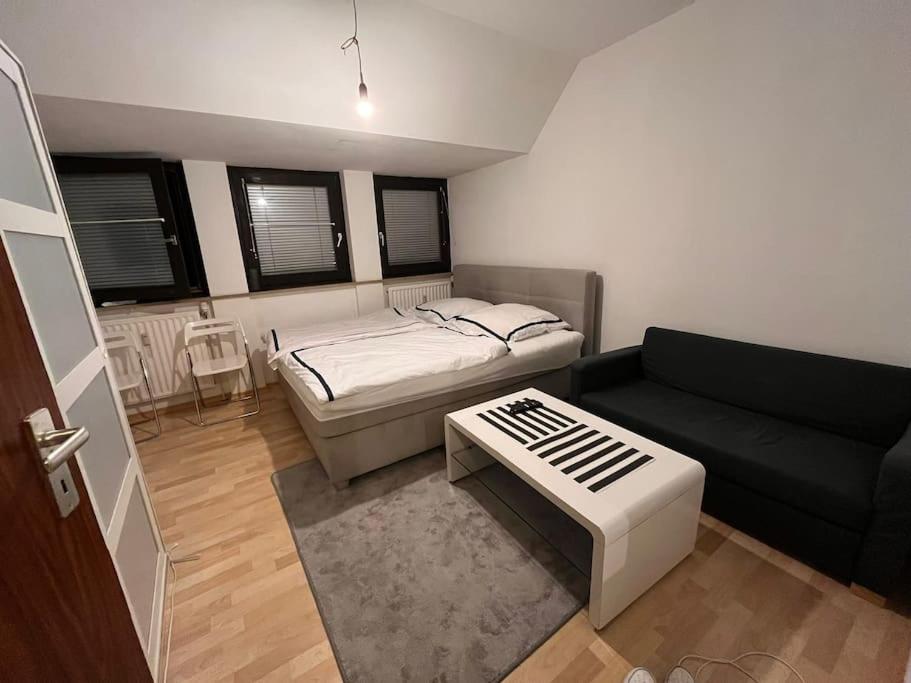 Zentrale und gepflegte Wohnung in Nürnberg - Housity