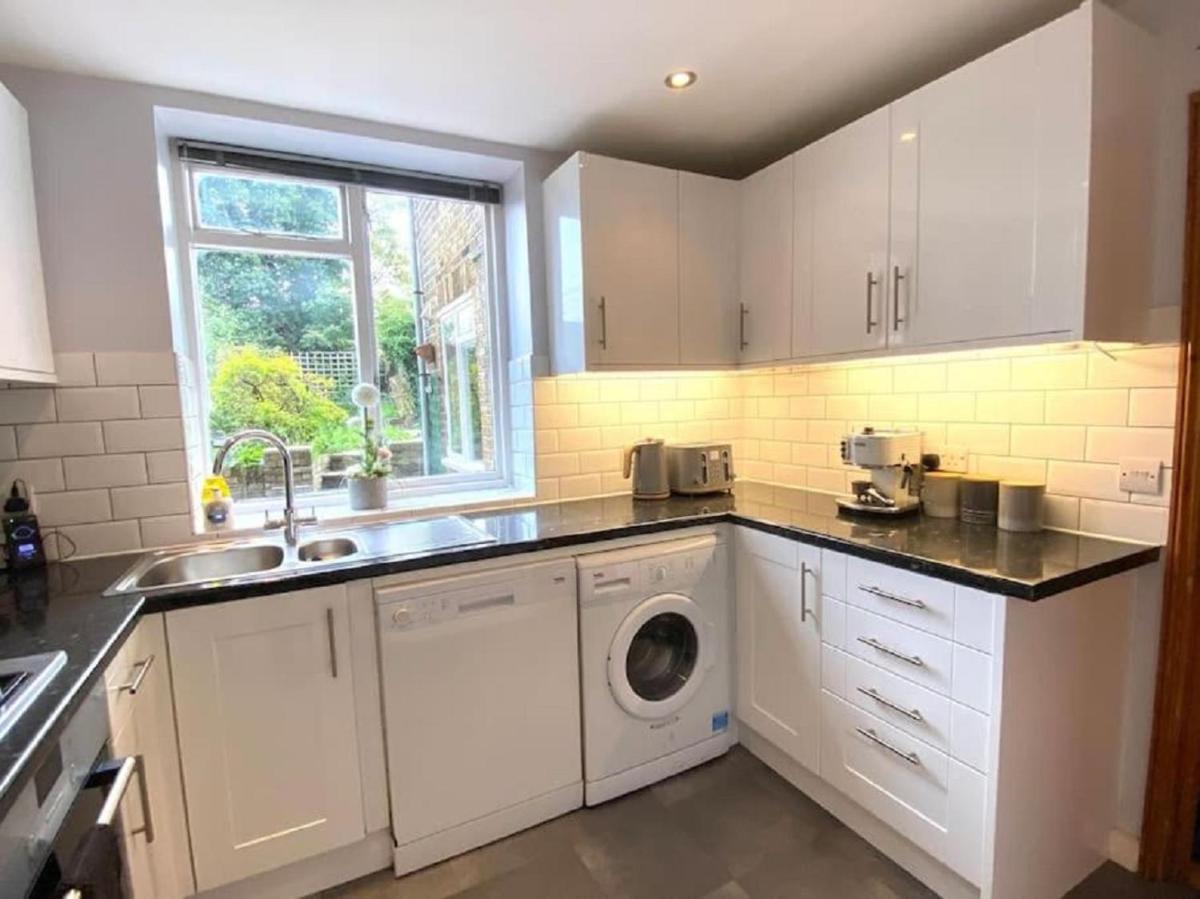 Lovely 1-bedroom garden flat in Acton - Housity