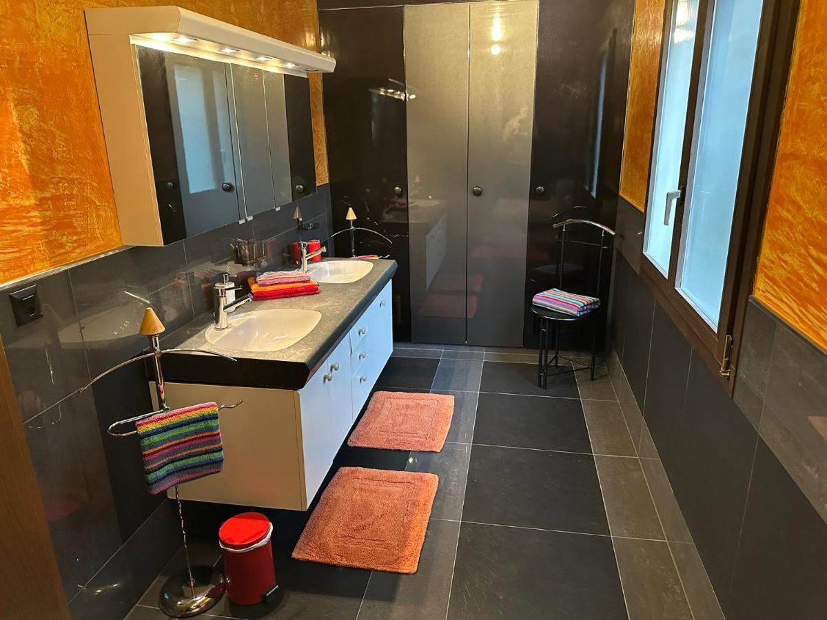 Hadassa New York - Housity