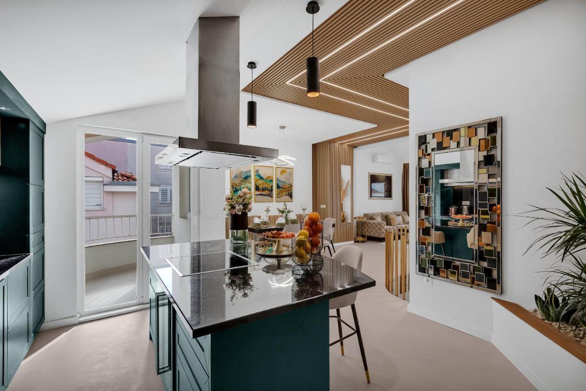 The Goldenhour Apartment - Hizvo