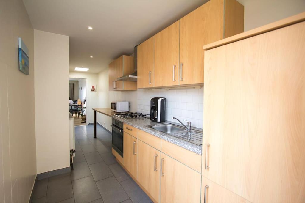 Appartement Avondgroet ruim centraal terras - Hizvo
