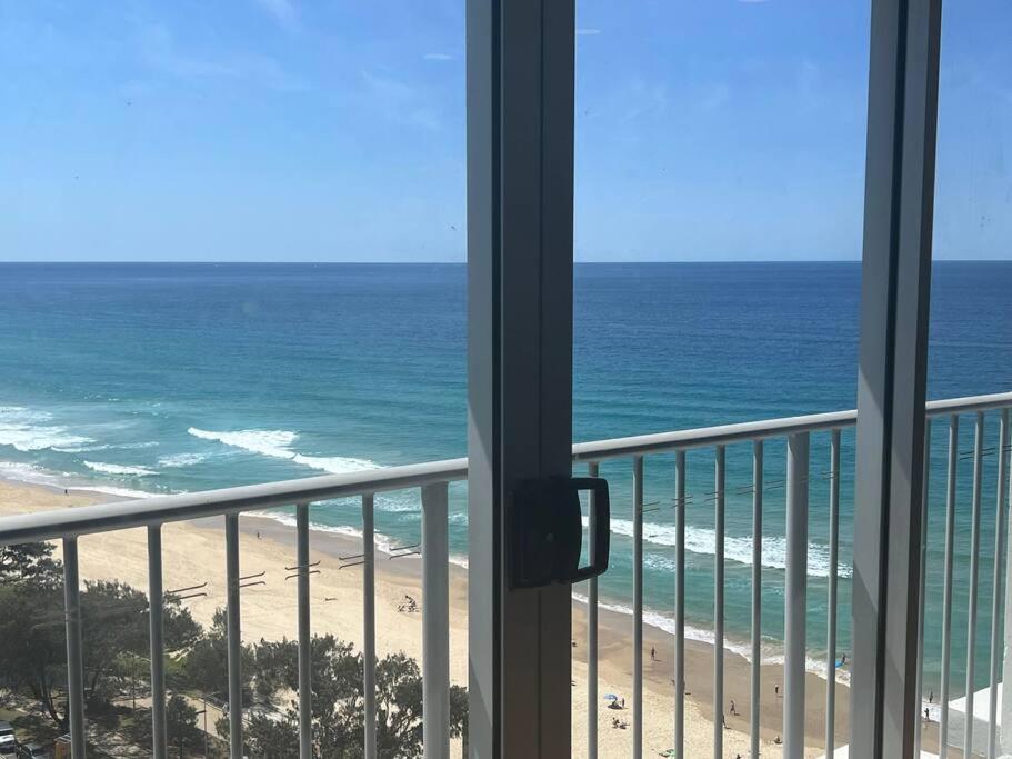The Esplanade Sea View - Housity