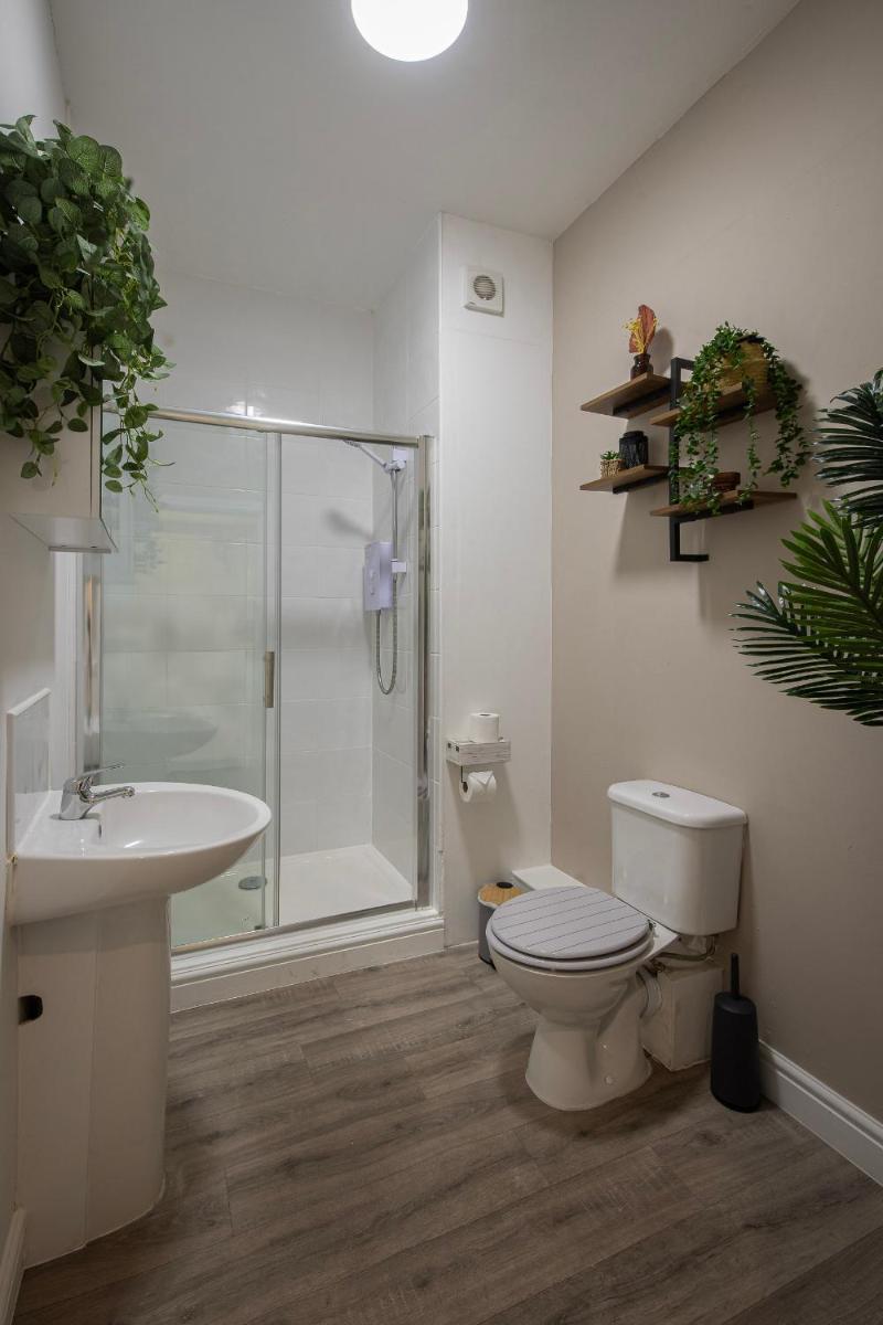 Bank Street Apartment 3 - Hizvo