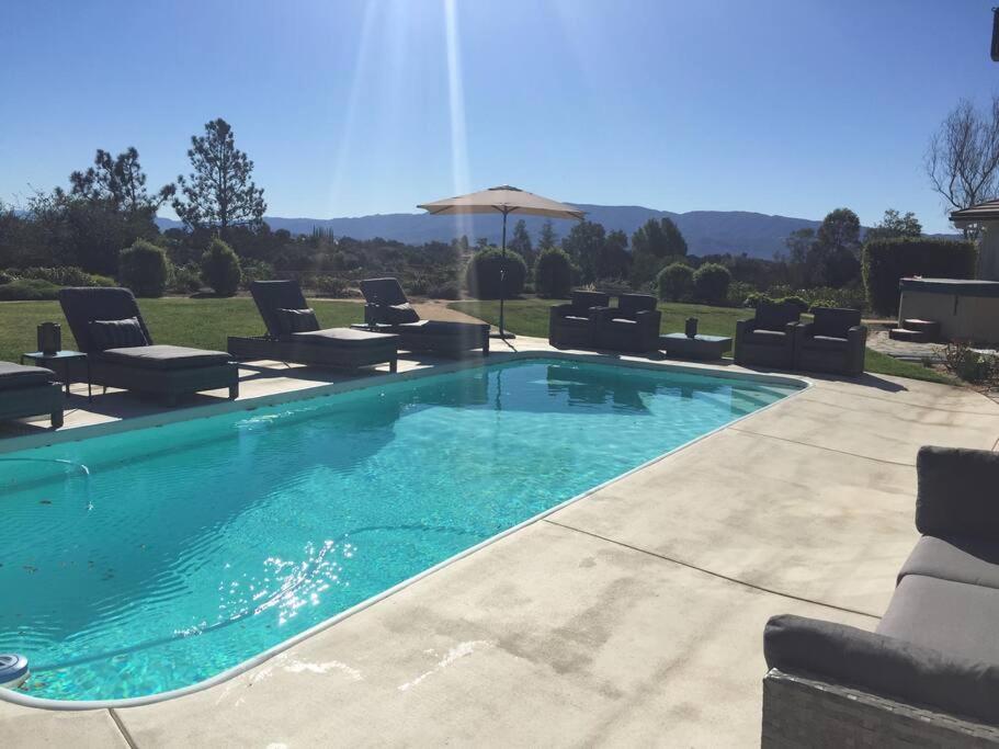 Paradise Acres In the Heart of Wine Country - Housity