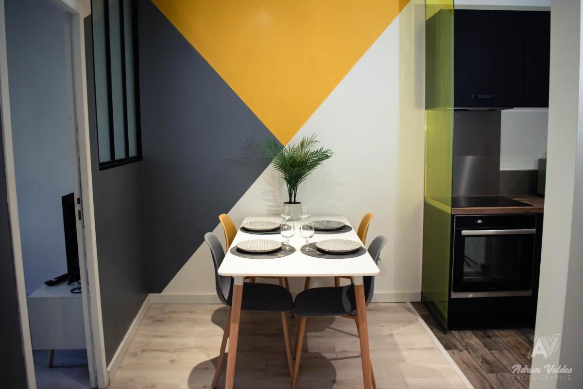 NEW- Hyper-centre, proche commerces - Housity