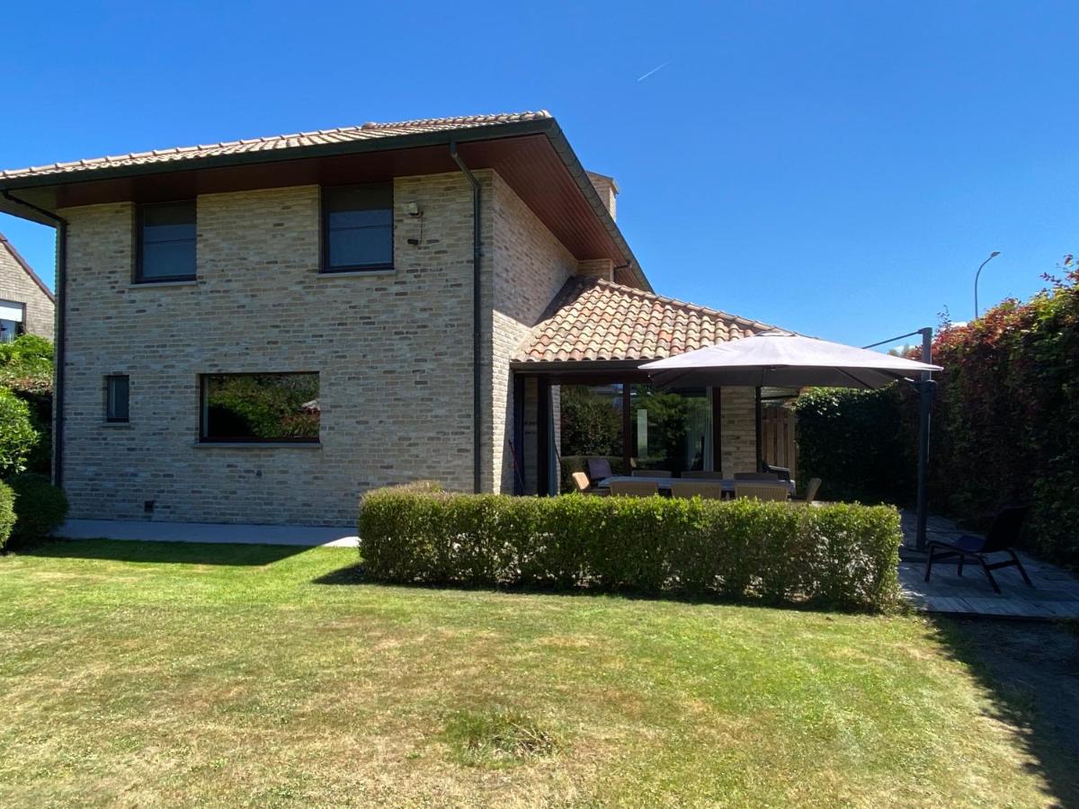 Modern Spanish Hacienda - 10km from the coast - Housity