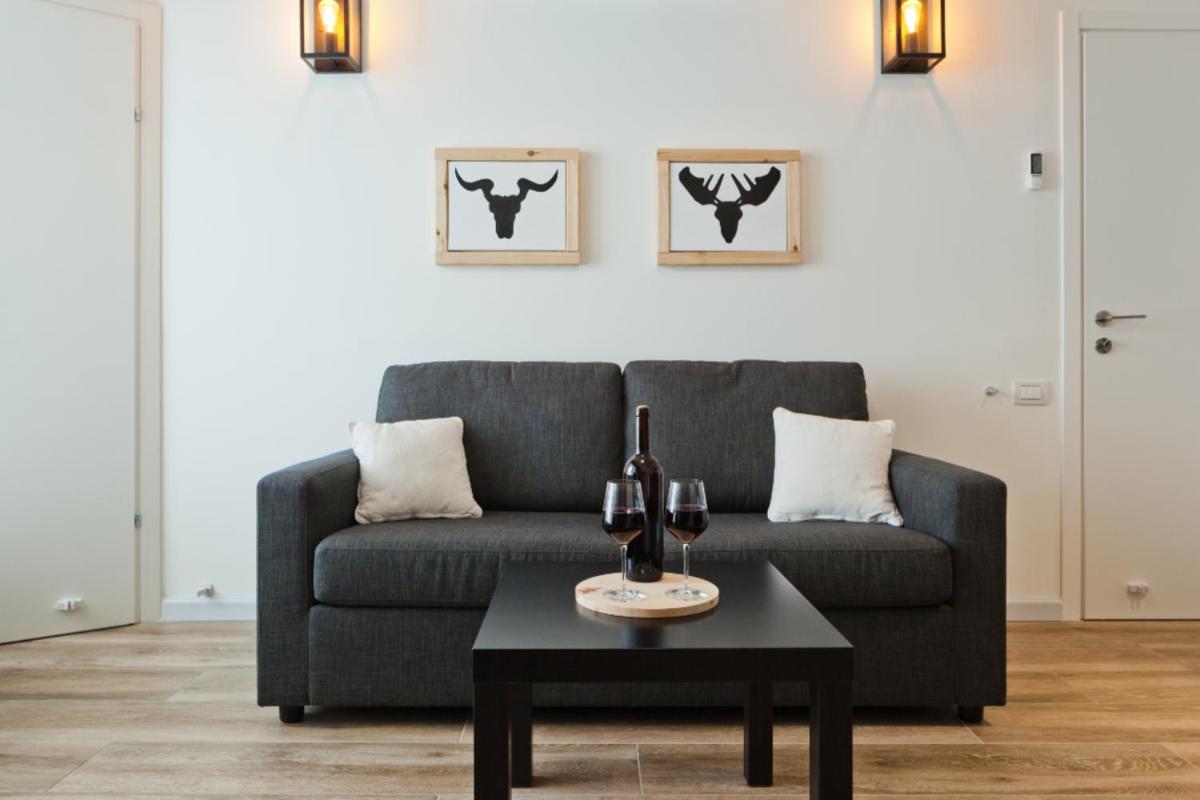 Sun Bay Apartments - Housity