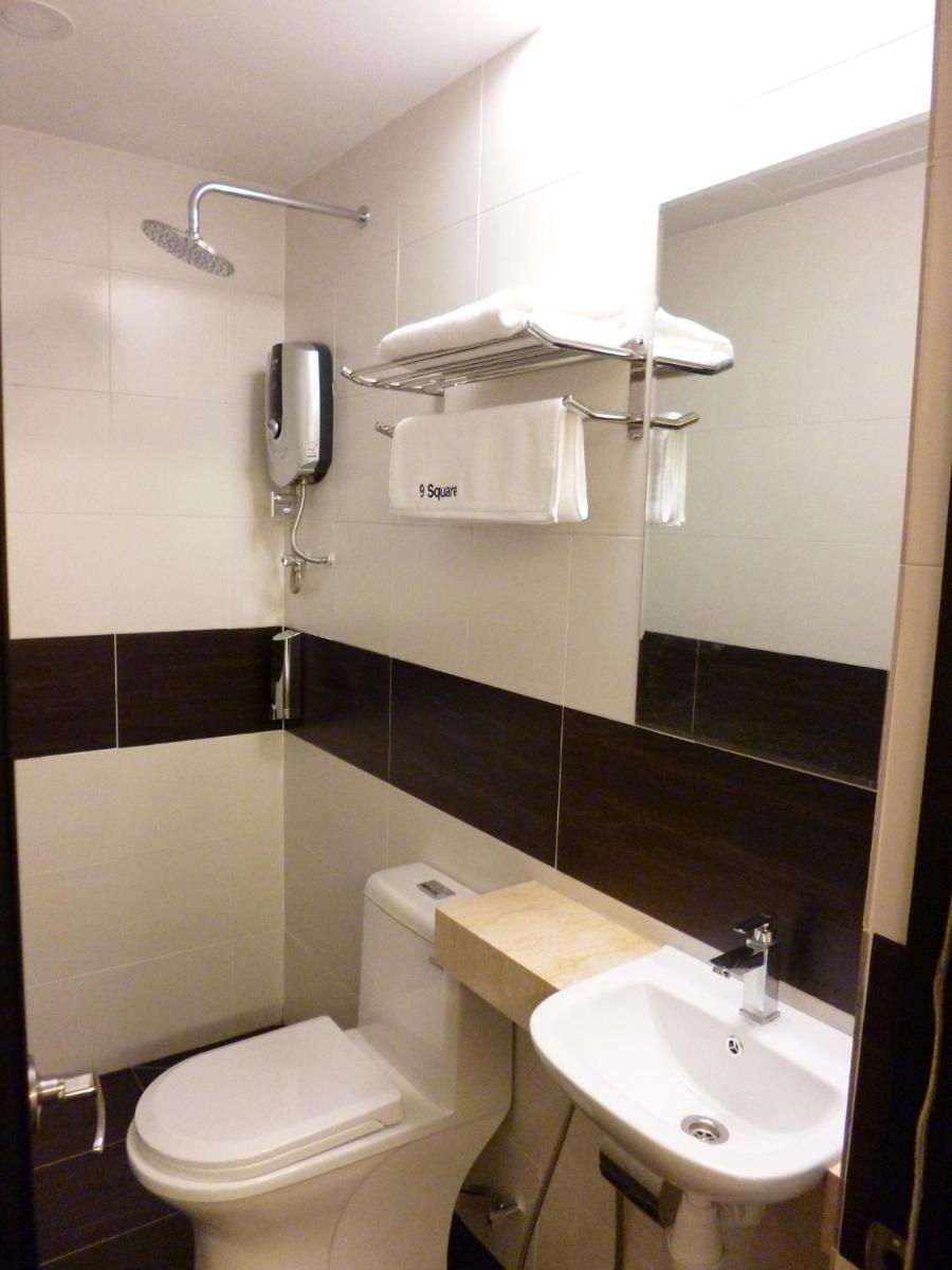 9 Square Hotel - Bangi - Housity