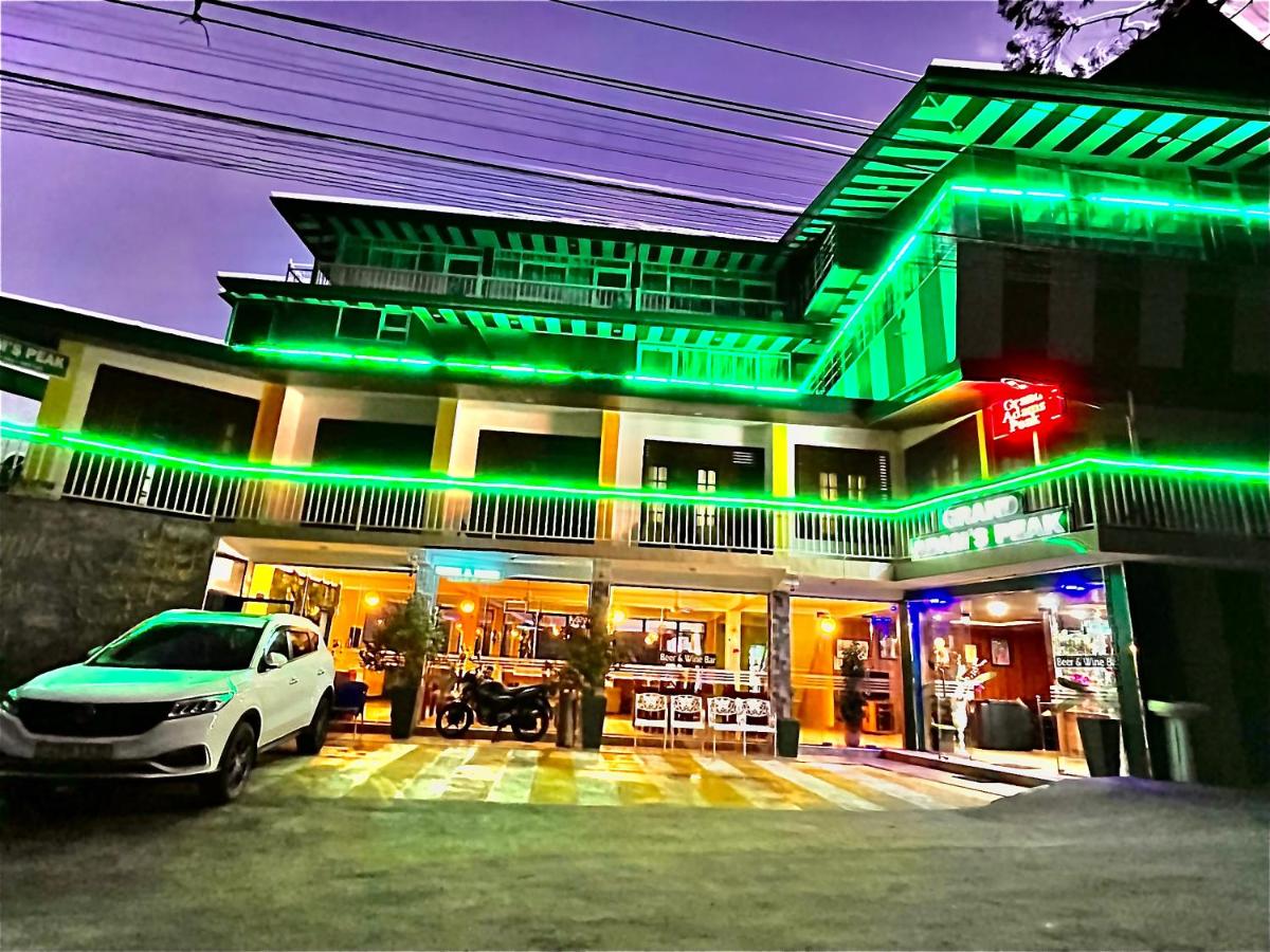grand-adamspeak-housity