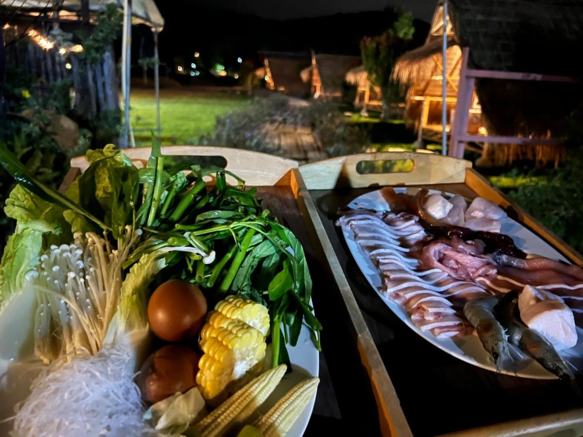 Ponginrakfarmstay ปงอินรักษ์ฟาร์มสเตย์ - Housity