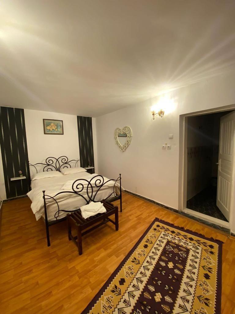Cabana Brădetu-Montway - Housity
