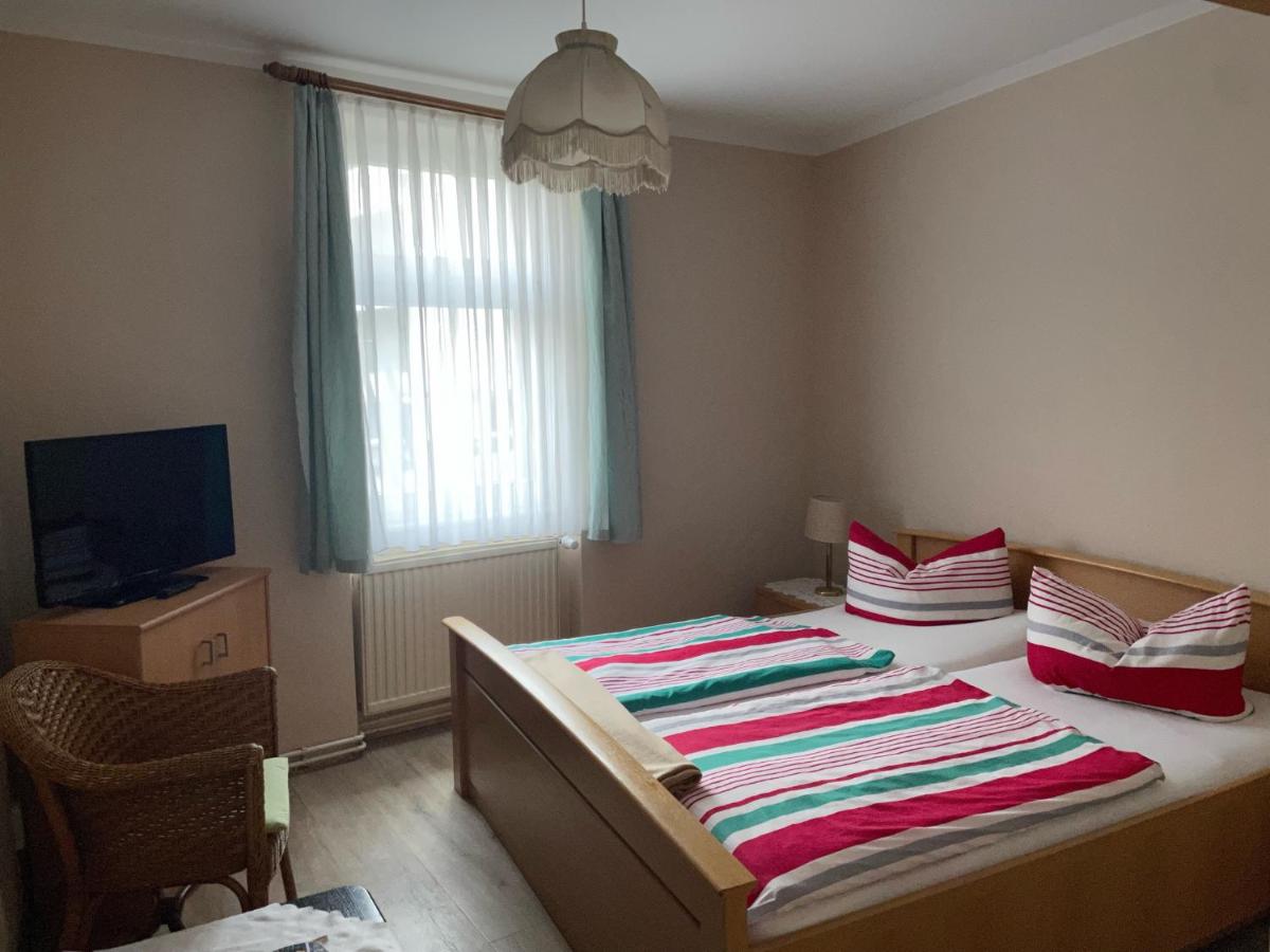 Hotel zur Sonne - Housity