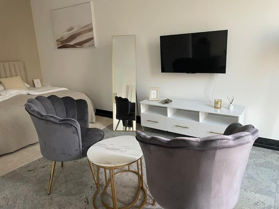 Luxuriöses Studio mit privatem Zugang zum See - Housity