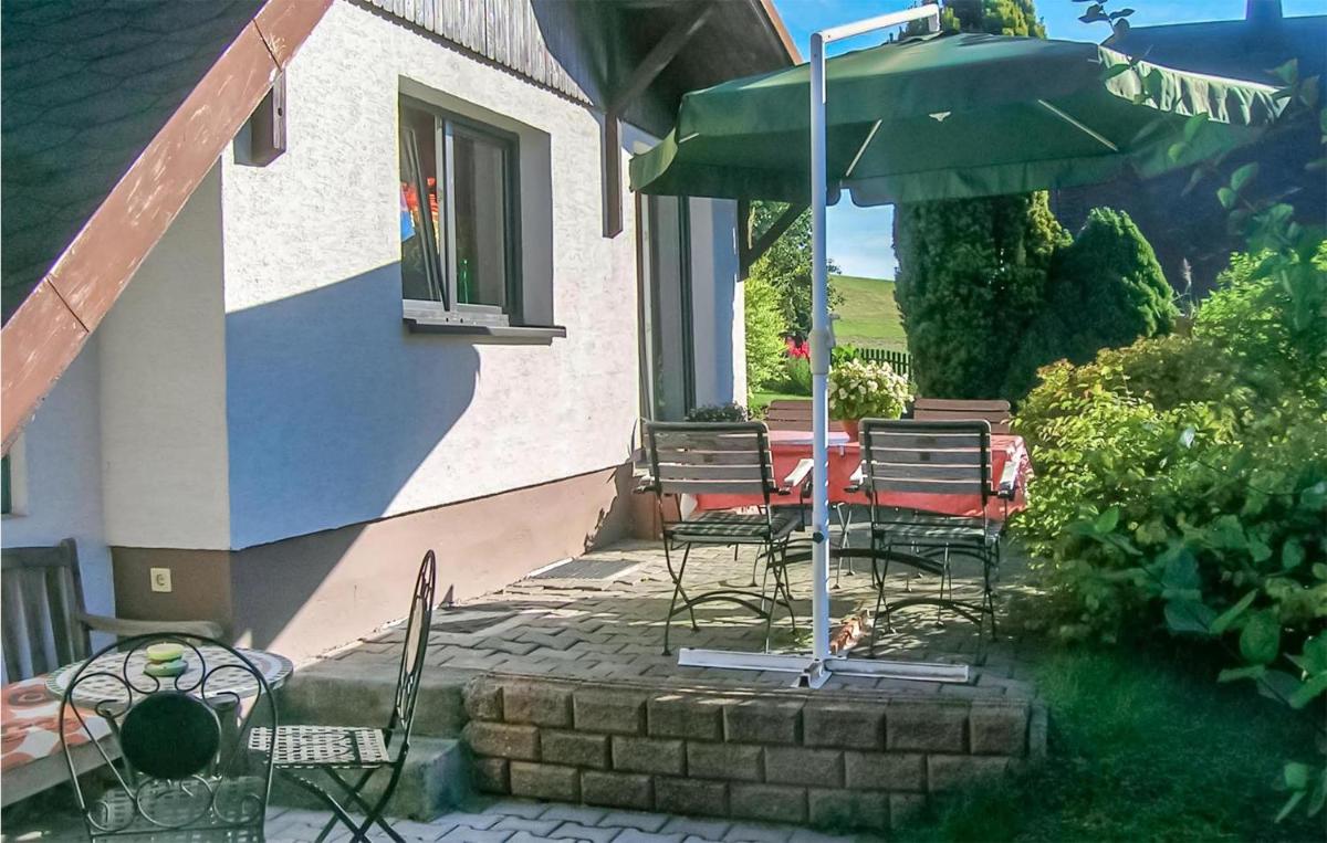 1 Bedroom Cozy Home In Aue-Bad Schlema Ot - Housity