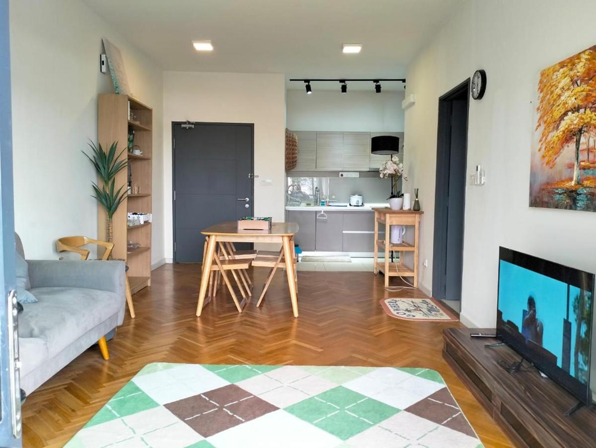 EMIRA RESIDENT - Housity