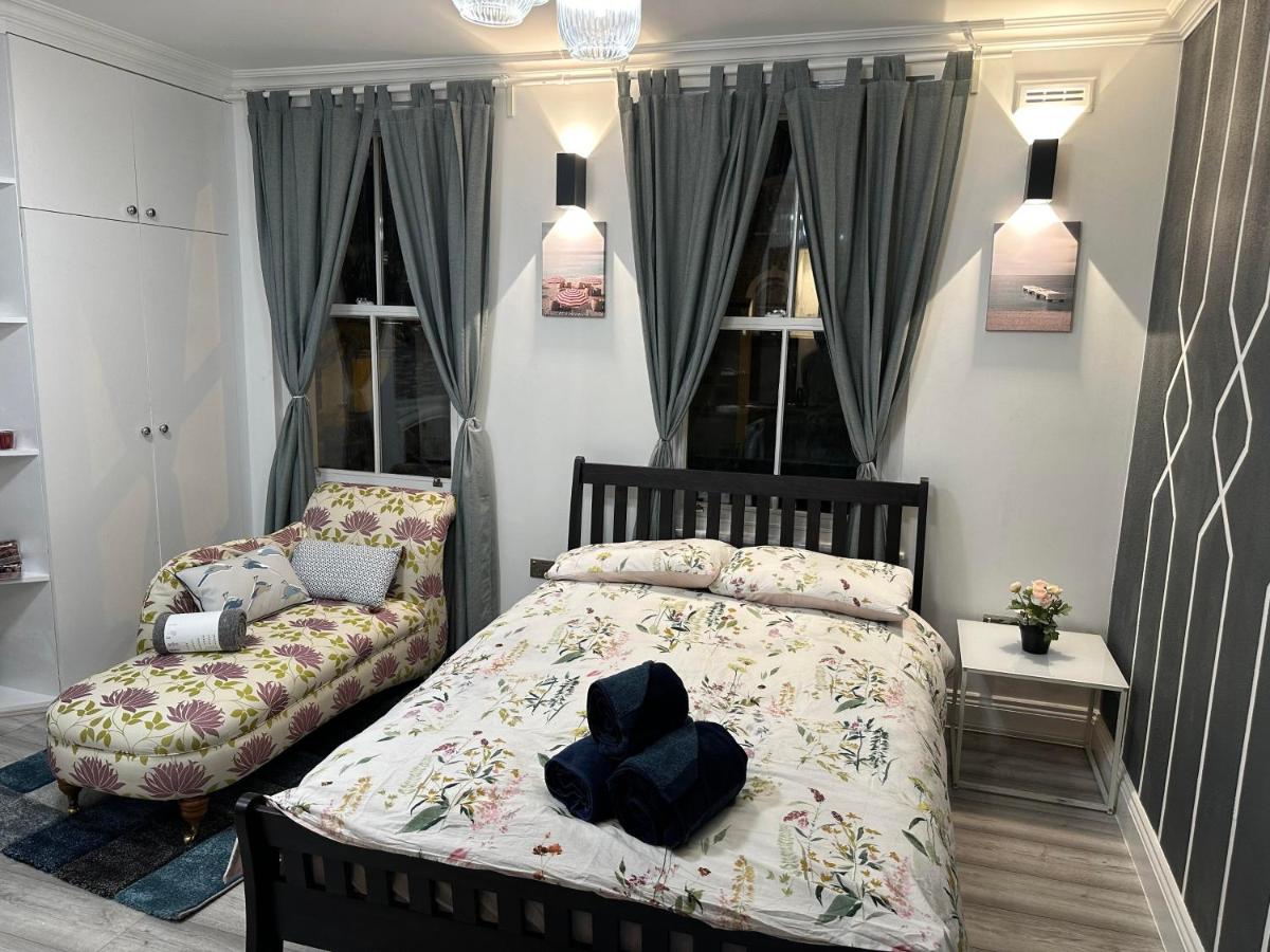 Fabulous Apartment to Acton town - Housity