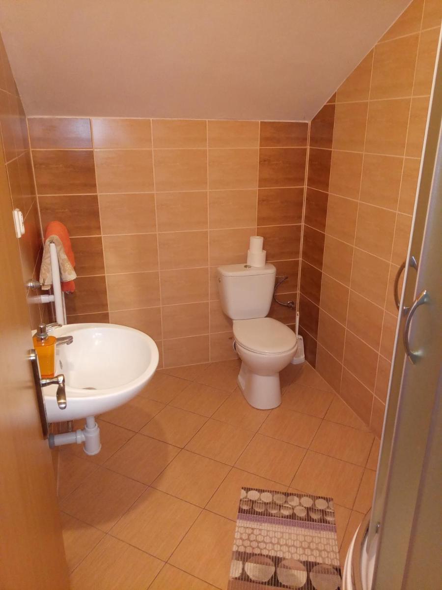 Jazdecký areál Budička - Housity