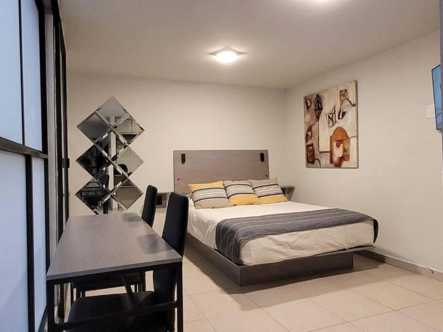 Suite 88-106 - Hizvo