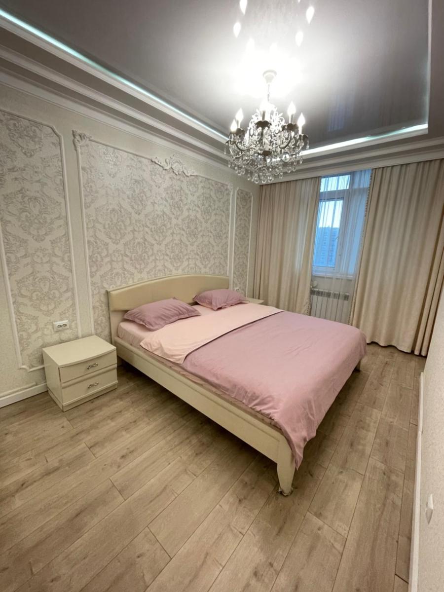 Krasivye dvukhkomnatnye apartamenty v raione ekspo - Housity