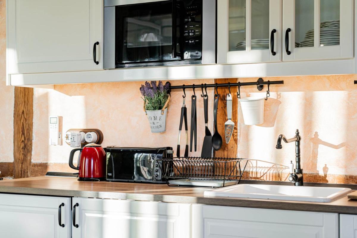 1851: Exceptional 19th century studio in Madrid - Housity