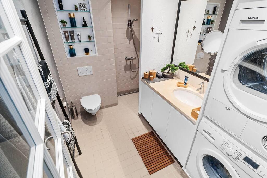 Suitetrails - Luxury apartment in city center with canal view!
