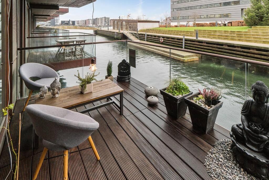 Suitetrails - Luxury apartment in city center with canal view!