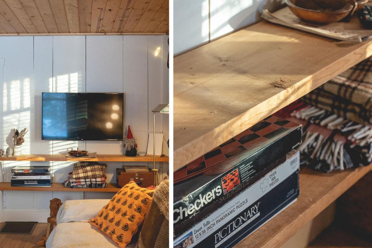 NEW! Log cabin retreat with modern updates sleeps 14 - Housity