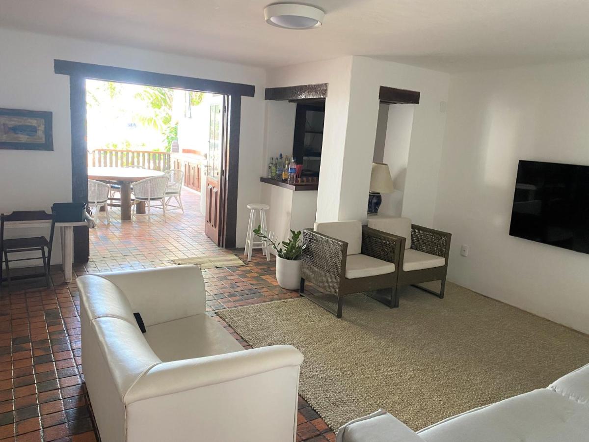 Praia dos Ossos Guest House - Búzios com pé na areia - Housity