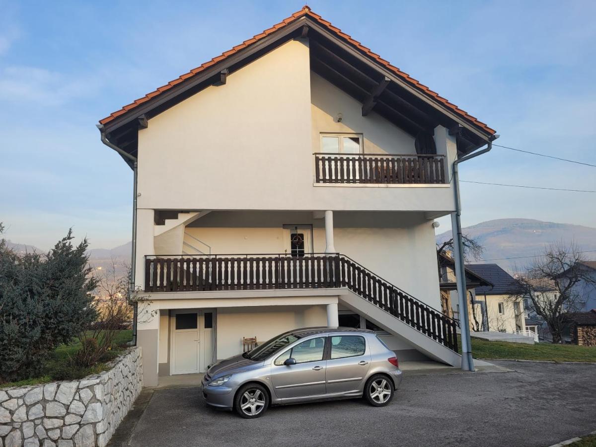 Apartman Studenac - Housity
