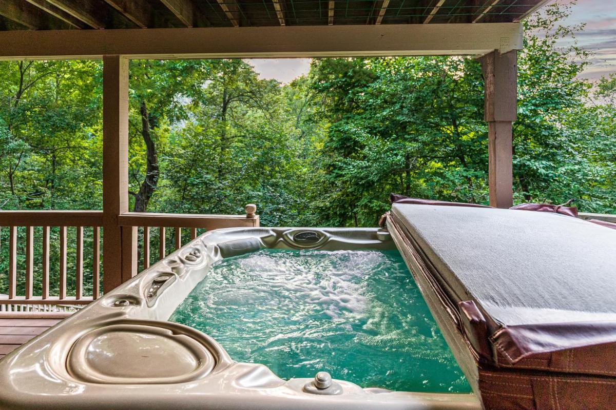 Secluded Country Dream with all the FUN! - Housity