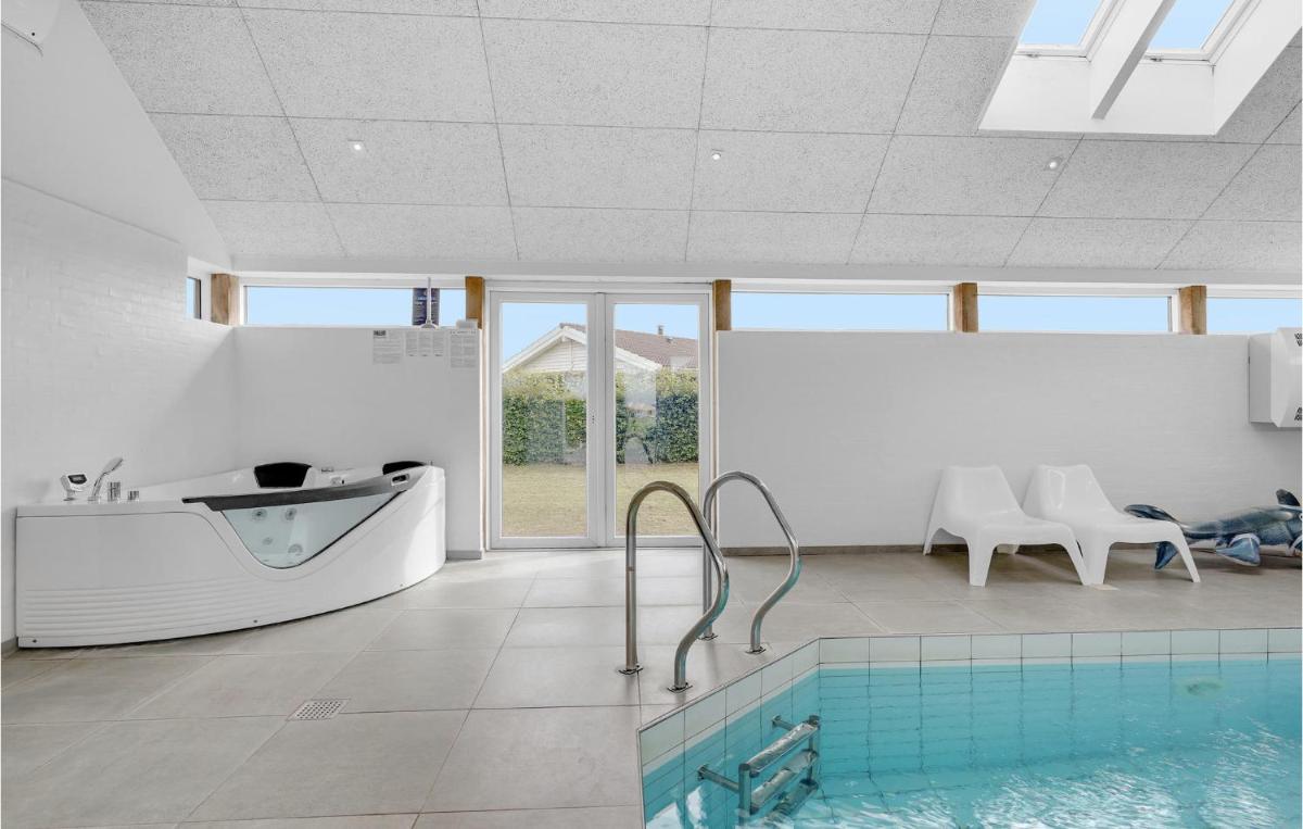 Cozy Home In Haderslev With Sauna - Housity