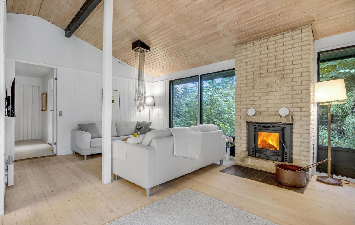 Awesome Home In Hornbæk With Wifi - Housity