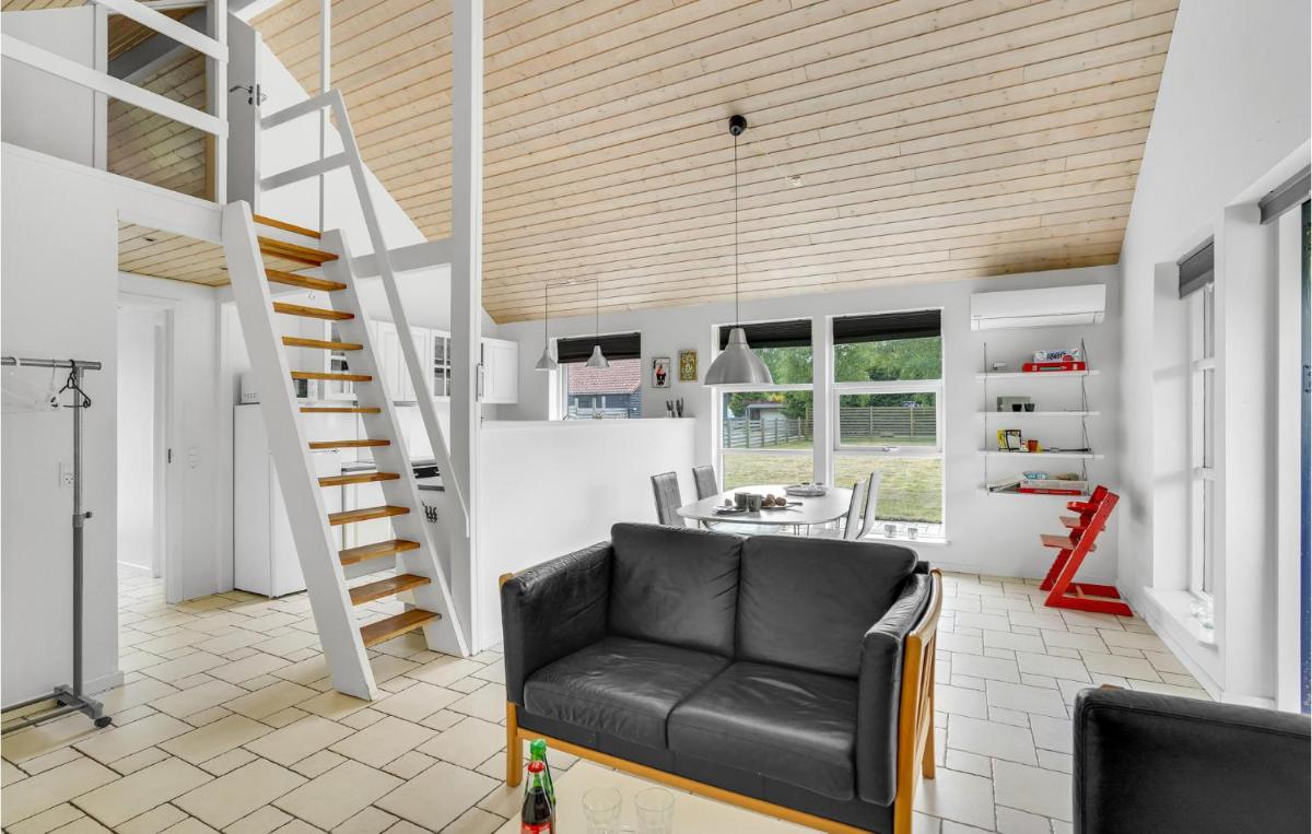 Cozy Home In Dragr With Wifi - Housity