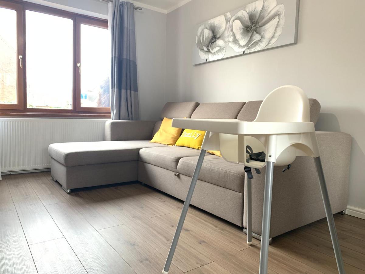 Comfy 3-Bedroom House in Worksop - Housity