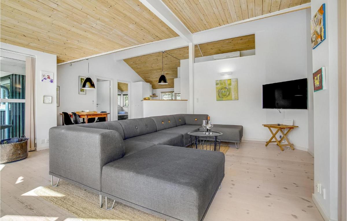 Beautiful Home In Kalundborg With Wifi - Housity