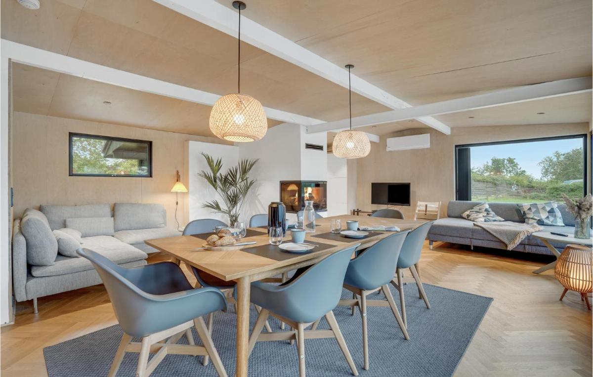 Holiday Home Skødshovedgård Knebel Ix - Housity