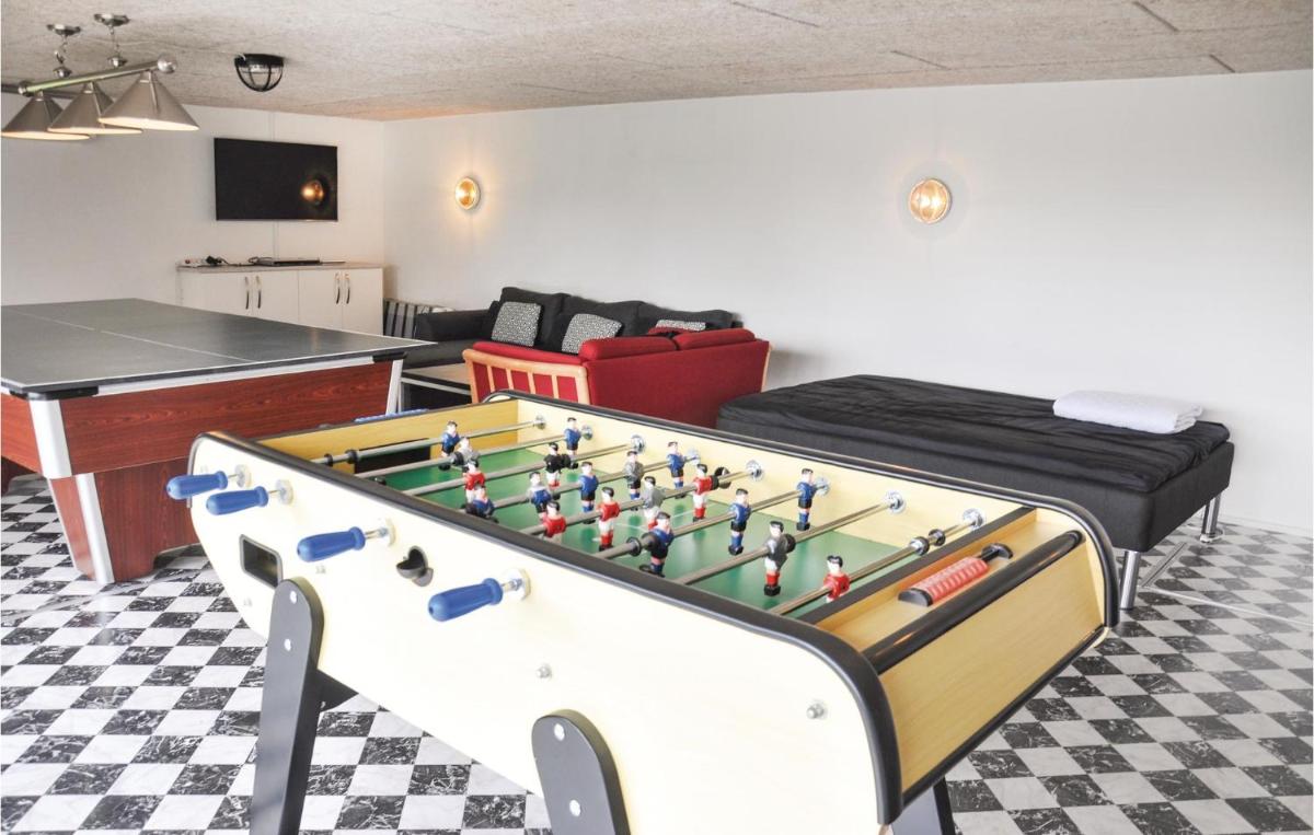 Four-Bedroom Holiday Home In Faaborg - Housity
